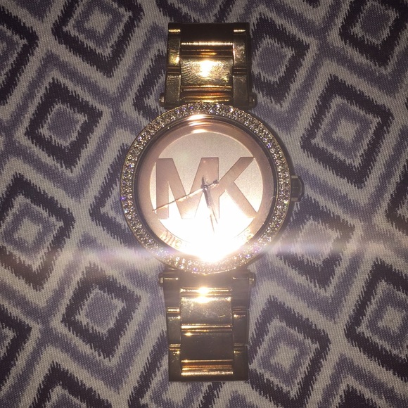 MK women’s rose gold watch - Picture 2 of 5